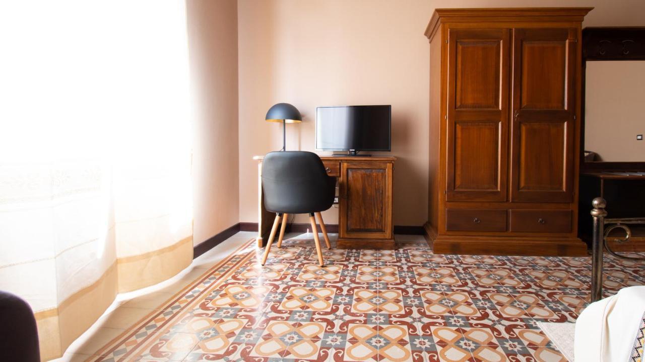 Sardinianworld - Cocco E Dessi Home 奥里斯塔诺 外观 照片