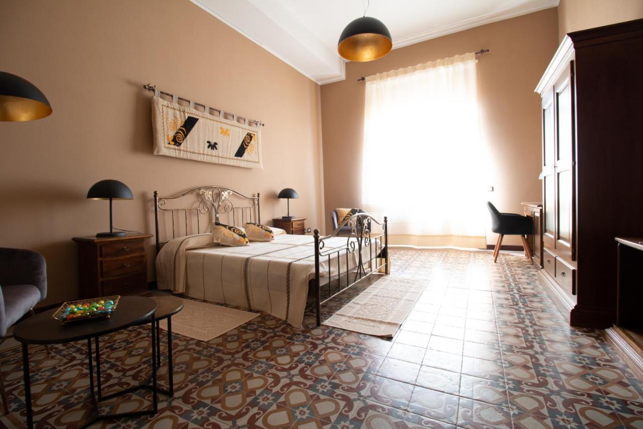 Sardinianworld - Cocco E Dessi Home 奥里斯塔诺 外观 照片